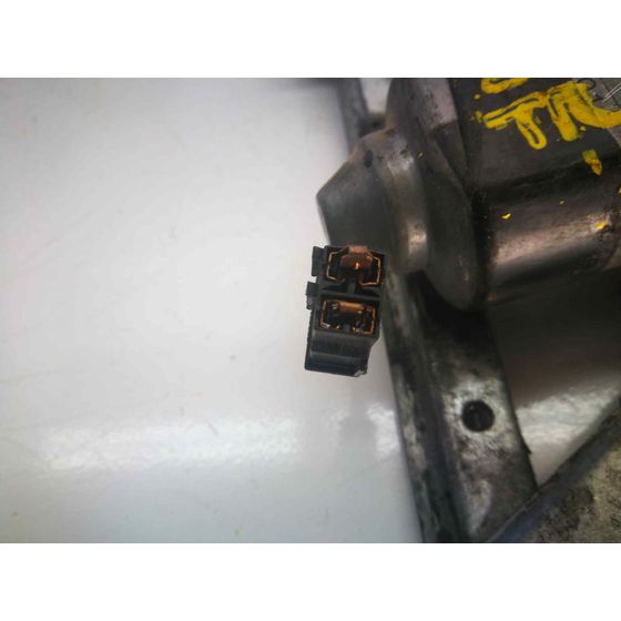 Elevalunas Trasero Izquierdo Para Audi 100 Berlina