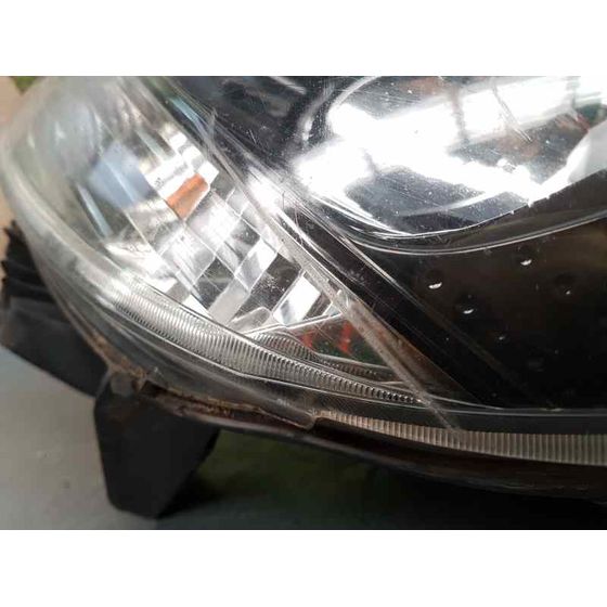 Faro Izquierdo Para Renault Kangoo