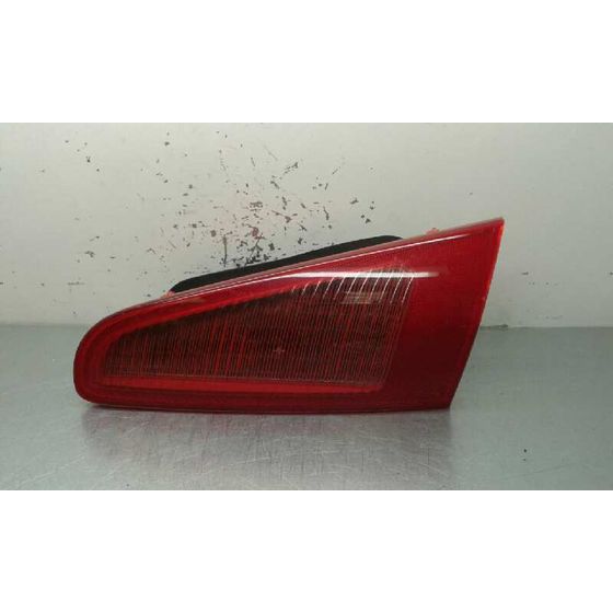 Piloto Trasero Derecho para Alfa Romeo 147 (190)