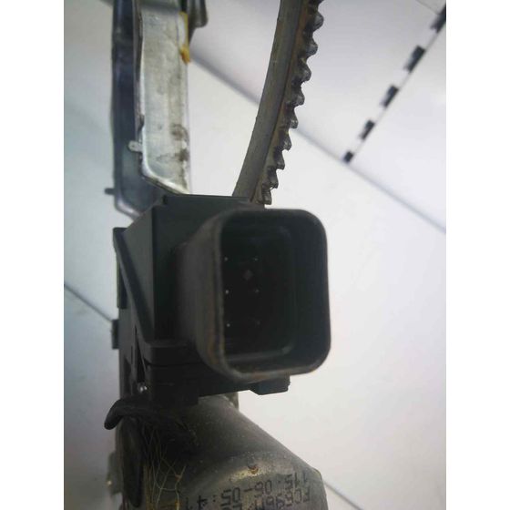 Elevalunas Delantero Derecho Para Opel Corsa C