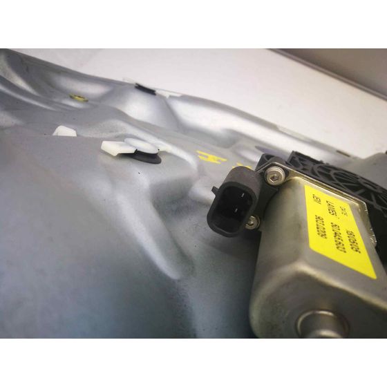 Elevalunas Trasero Izquierdo Para Lancia Musa
