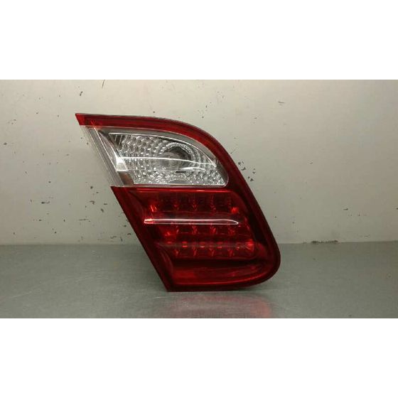 Piloto Trasero Izquierdo Interior para Mercedes-Benz Clase Clk (W208) Coupe