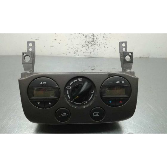 Mando Climatizador para Nissan Primera Berlina (P11)