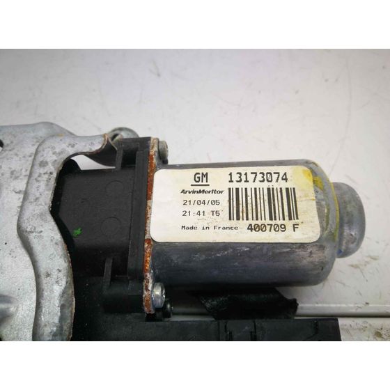 Elevalunas Delantero Derecho para Opel Corsa C