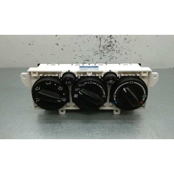 Mando Climatizador para Toyota Avensis Berlina (T 22)