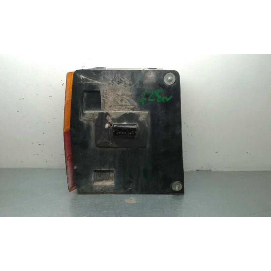 Piloto Trasero Derecho Para Fiat Uno