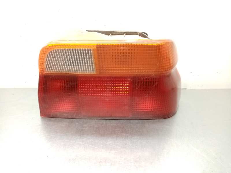 Piloto Trasero Derecho Para Ford Orion