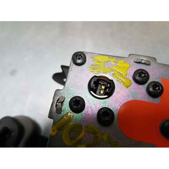 Pretensor Airbag Izquierdo Para Toyota Yaris