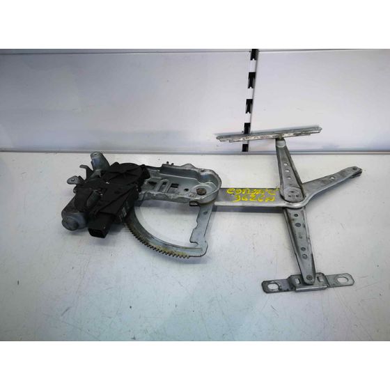 Elevalunas Delantero Derecho para Opel Corsa C