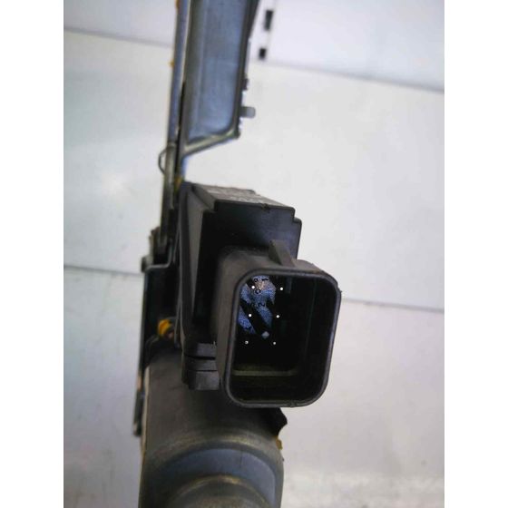 Elevalunas Delantero Izquierdo para Opel Corsa C