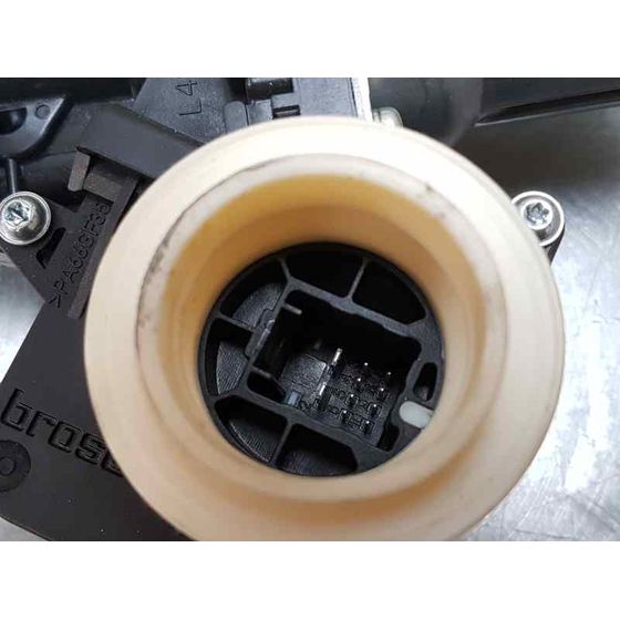 Elevalunas Trasero Derecho Para Toyota Auris Touring Sports