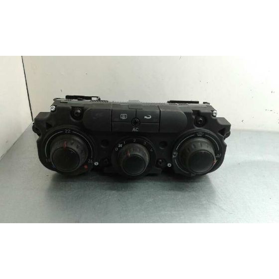 Mando Climatizador para Seat Leon (1P1)