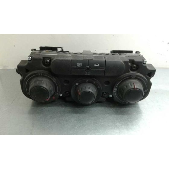 Mando Climatizador para Seat Leon (1P1)