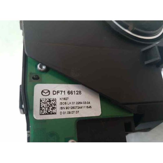Mando Luces Y Limpia Para Mazda 2 Lim.