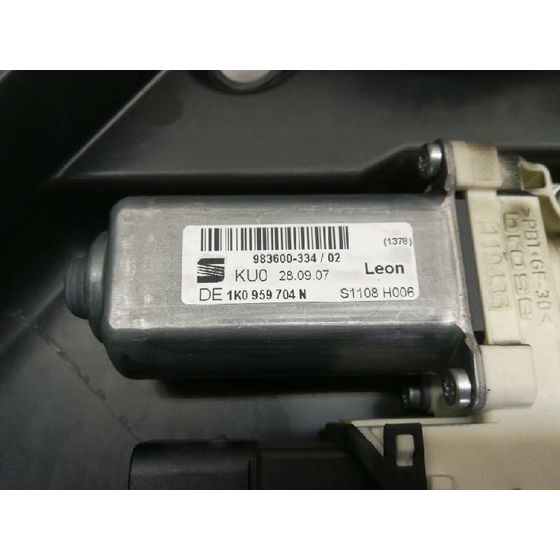 Elevalunas Trasero Derecho para Seat Leon (1P1)