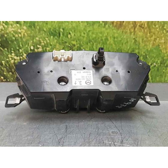Mando Climatizador Para Mazda 2 Lim.
