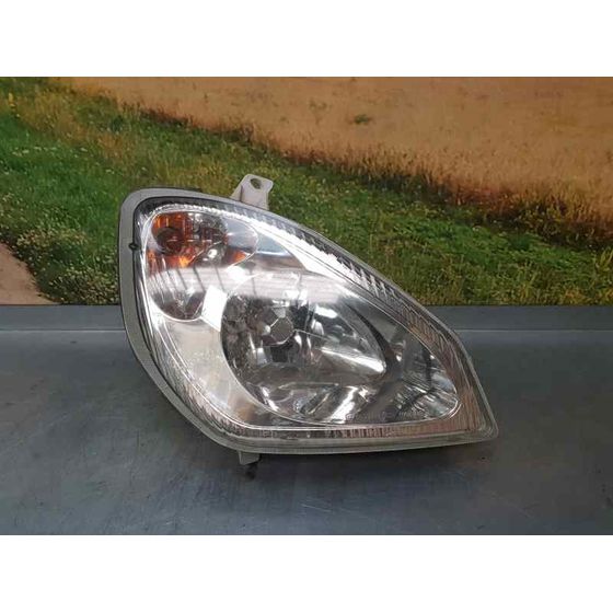 Faro Derecho Para Miles Zx40St