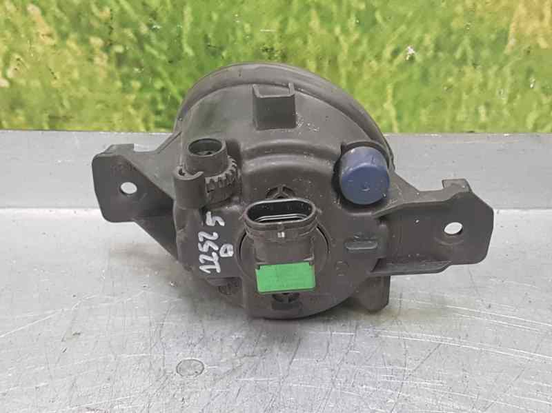Faro Antiniebla Derecho Para Renault Master Kombi