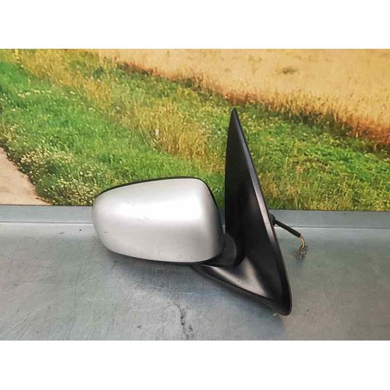 Retrovisor Derecho Para Nissan Almera
