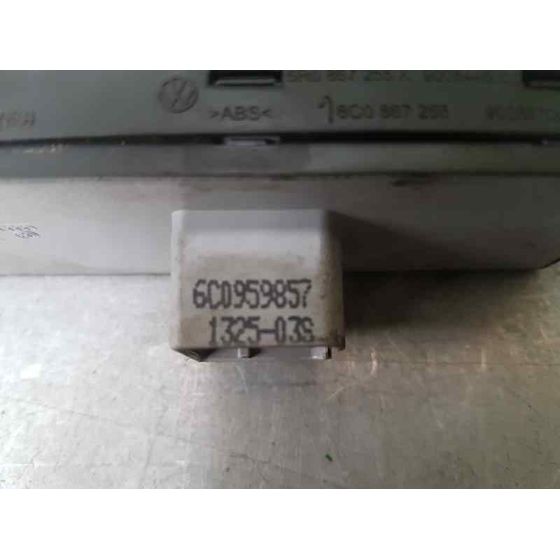 Mando Elevalunas Delantero Izquierdo Para Volkswagen Polo