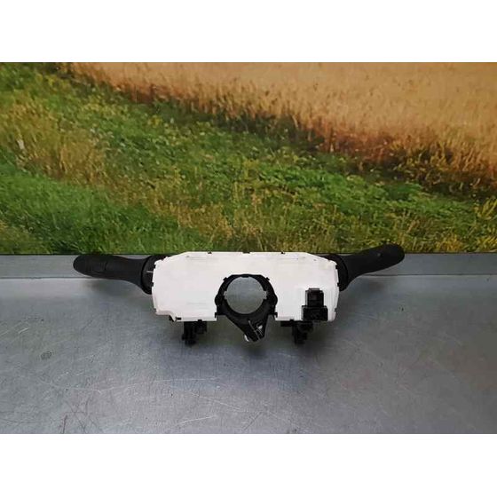 Mando Luces Y Limpia Para Nissan Qashqai