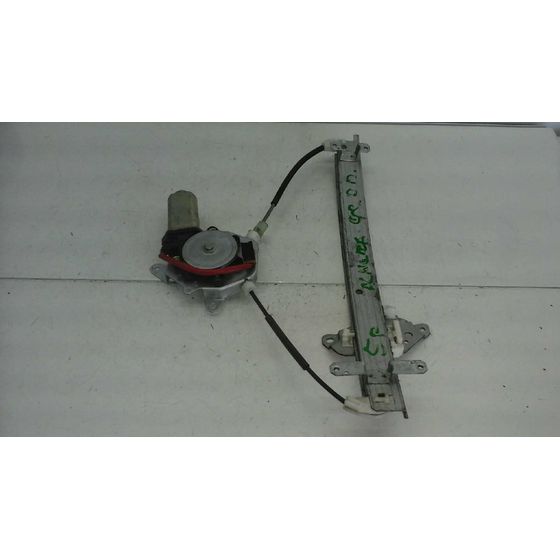 Elevalunas Delantero Derecho para Nissan Almera (N15)