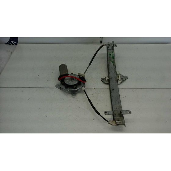 Elevalunas Delantero Derecho para Nissan Almera (N15)