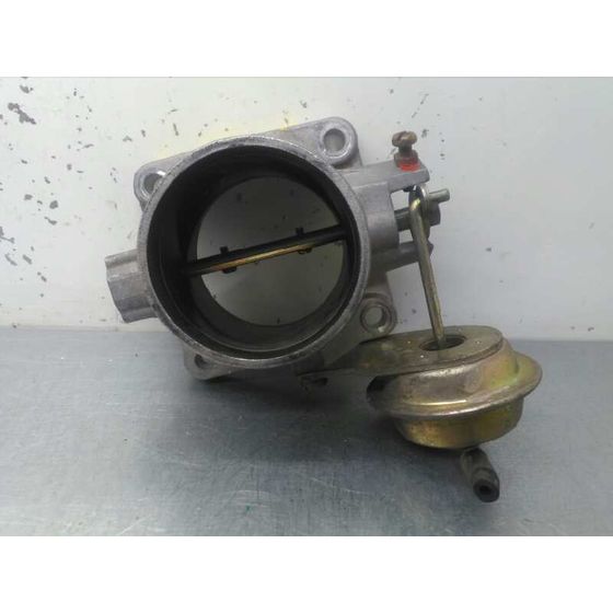 Caja Mariposa para Nissan Almera (N15)