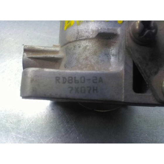Caja Mariposa para Nissan Almera (N15)