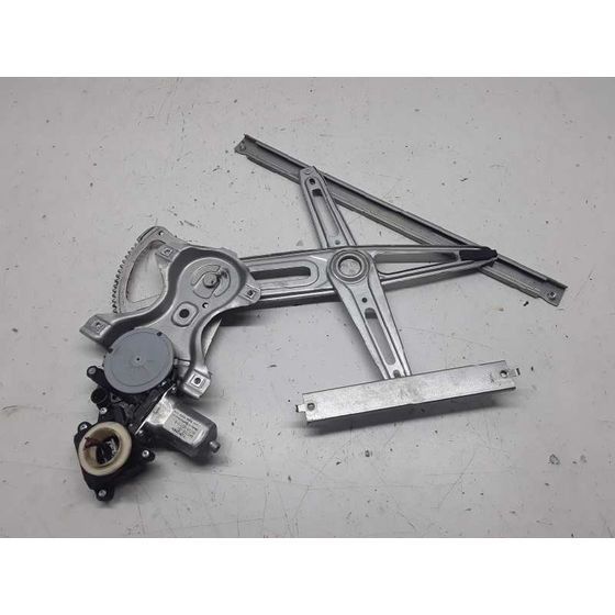 Elevalunas Delantero Izquierdo Para Toyota Yaris