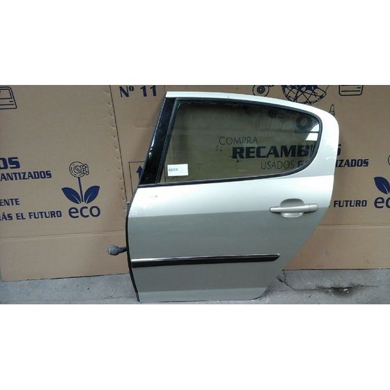 Puerta Trasera Izquierda Para Peugeot 407