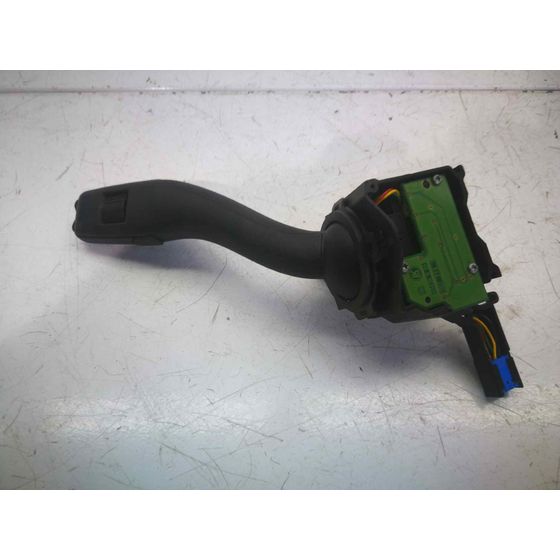 Mando Limpia para Audi A3 (8P)