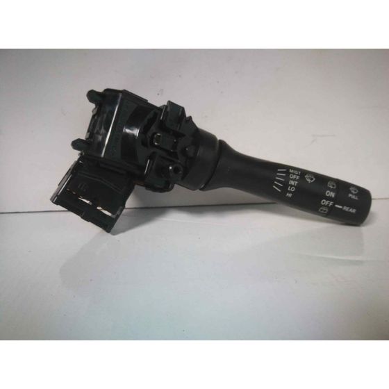 Mando Limpia para Toyota Yaris (Ksp9/Scp9/Nlp9)
