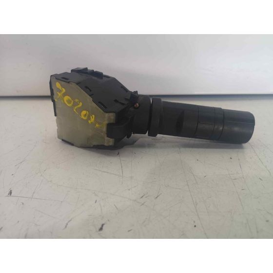 Mando Luces para Nissan Navara Pick-Up (D40M)