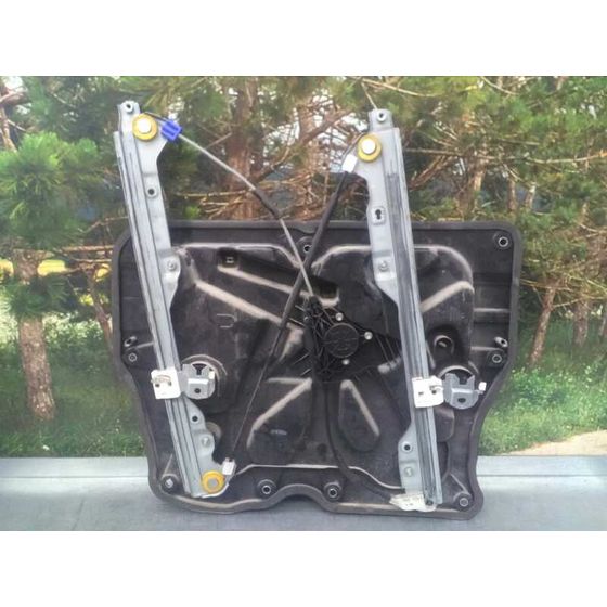 Elevalunas Delantero Derecho Para Nissan X-Trail