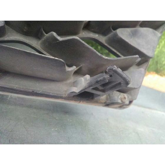 Rejilla Delantera Para Nissan X-Trail
