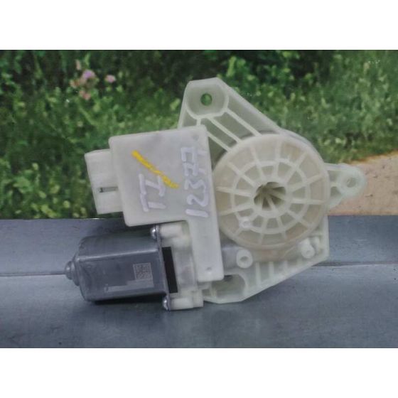 Motor Elevalunas Trasero Izquierdo Para Skoda Rapid