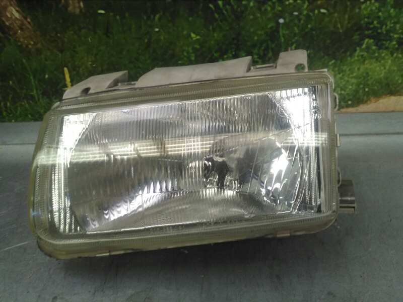 Faro Izquierdo Para Volkswagen Polo Berlina