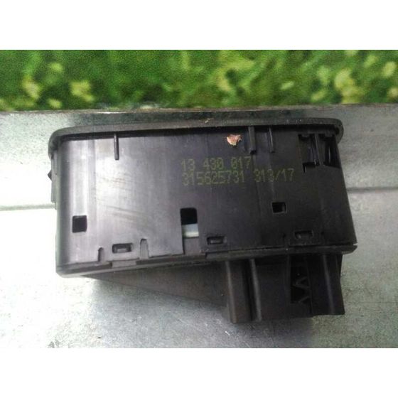 Mando Elevalunas Delantero Izquierdo Para Opel Corsa E