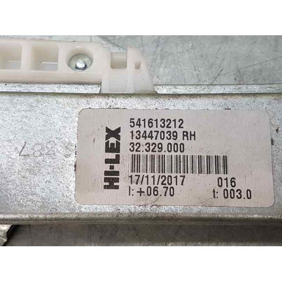 Elevalunas Delantero Derecho Para Opel Corsa E