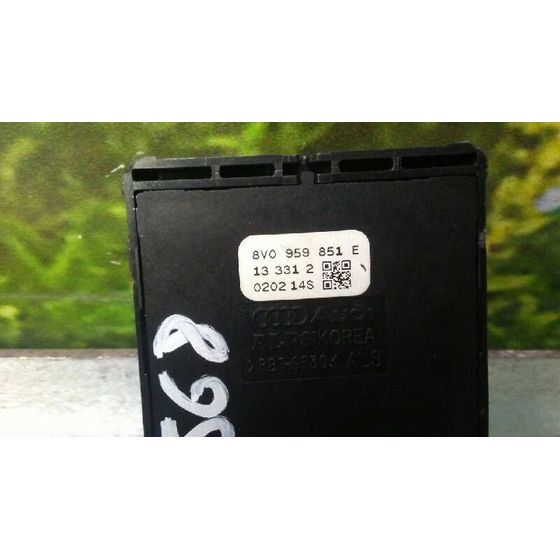 Mando Elevalunas Delantero Izquierdo Para Audi A3 Sportback