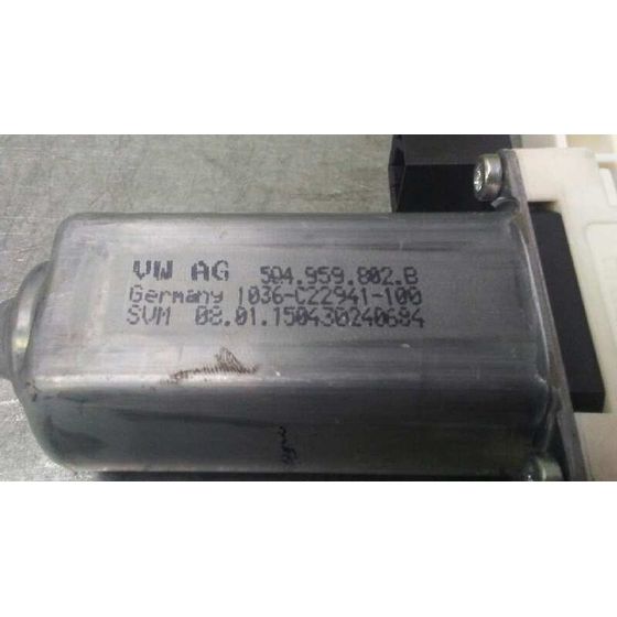 Motor Elevalunas Delantero Derecho para Volkswagen Passat Lim. (3G2)