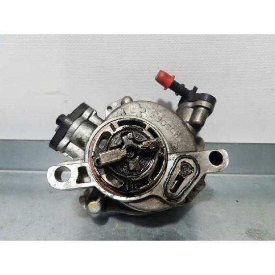 Depresor Freno / Bomba Vacio para Ford Transit Connect