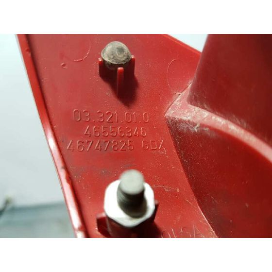 Piloto Trasero Derecho Para Alfa Romeo 147