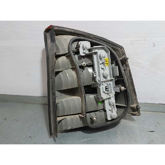 Piloto Trasero Izquierdo Para Opel Vectra C Berlina