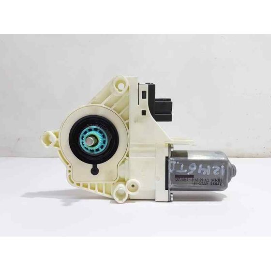 Motor Elevalunas Trasero Derecho para Audi Q7 (4L)