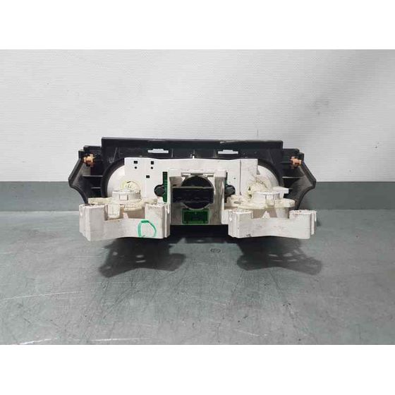 Mando Calefaccion / Aire Acondicionado Para Suzuki Swift Berlina