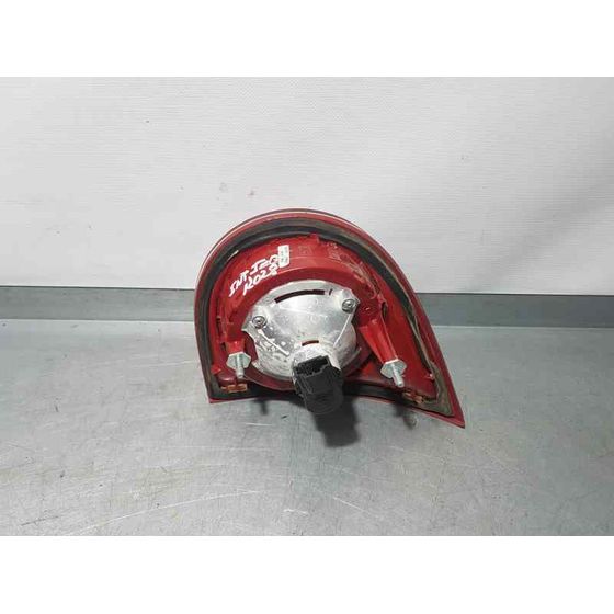 Piloto Trasero Izquierdo Para Volkswagen Golf V Berlina