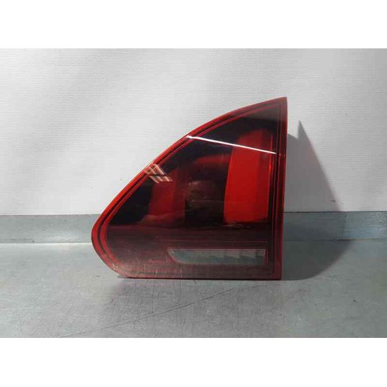 Piloto Trasero Derecho para Peugeot 2008 (--.2013->)