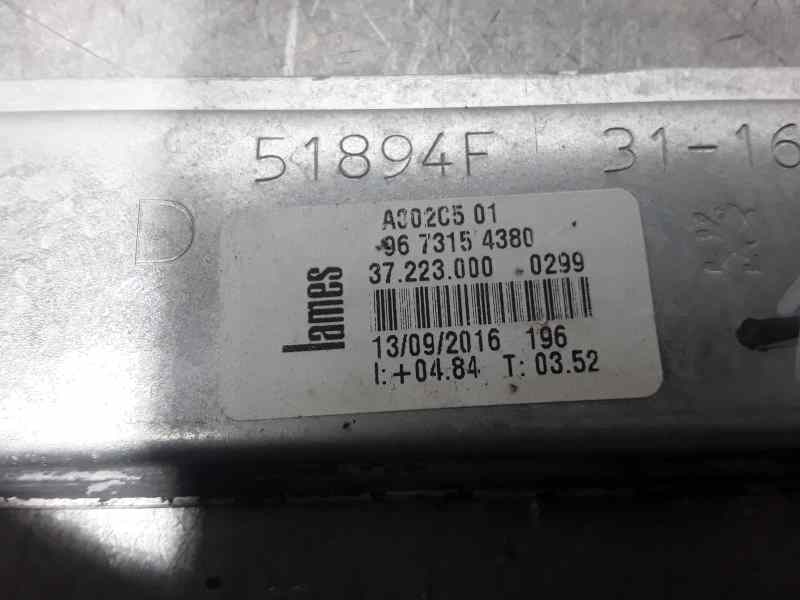 Elevalunas Delantero Derecho Para Peugeot 208